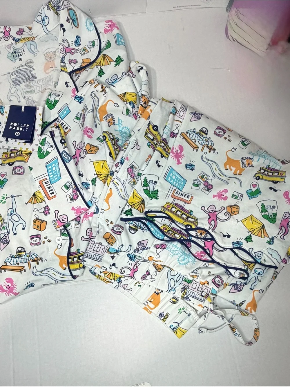 Roller Rabbit x Target Road Piece Pajama Set Button-Front Long Sleeve Graphic M - Picture 9 of 9